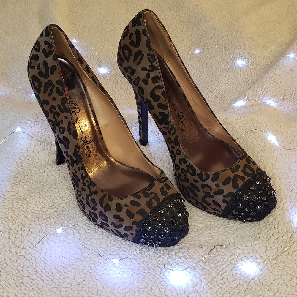 Penny Loves Kenny 6.5M Cheetah Design Pumps